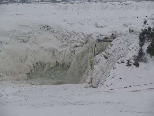 Drive to NB - Christmas 2004 023.jpg